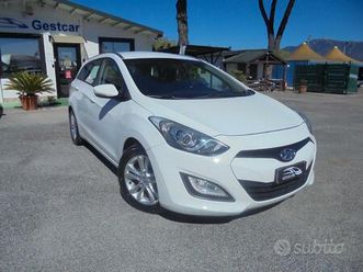 hyundai i30 wagon 1.6 crdi 128 cv comfort