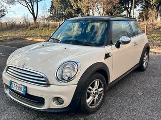 mini cooper one per neopatentati valuto permuta