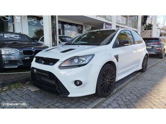 ford focus 2.5 rs