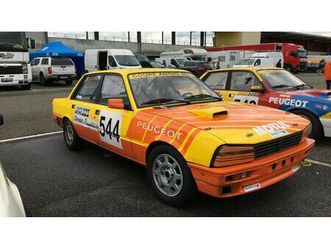 1985 peugeot 505 multicolore manuel, 5 vitesses conduite...