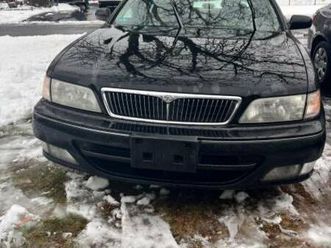 1998 infiniti i30 black