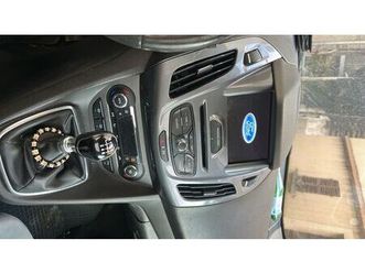 ford tourneo connect – spaziosa, affidabile e versatile
