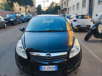 opel corsa 2010 benzina/gpl