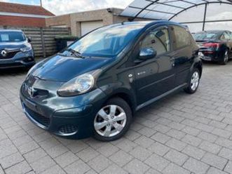 ② toyota aygo 1.0 vvti essence édition toronto — toyota — 2ememain