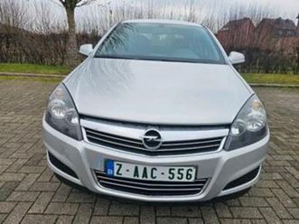 2-opel-astra-1-7-cdti-110pk-bouw2011-169-000km-blanco-gekeurd-opel-2ememain