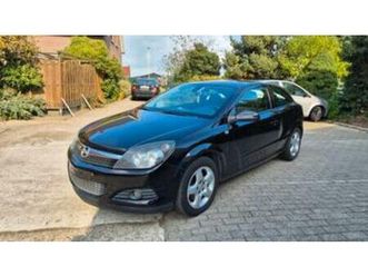 ② opel astra gtc 1.9 diesel. en 2009 186 000 km — opel — 2ememain