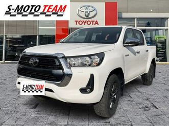 toyota hilux dvostruka kabina automatik, 2024 god.