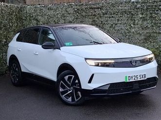 vauxhall grandland 157kw gs 73kwh 5dr auto