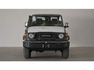 toyota land cruiser 70 toyota hard top lc76 4.0 at 2025 mid option
