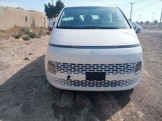 hyundai staria 2025 hyundai staria prestige at diesel 11 seater