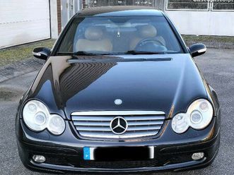 mercedes-benz c 220 sport coupé c220 cdi ano 2003 março/03