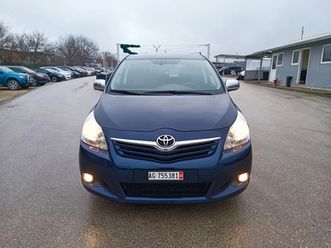 toyota verso 1.8i-147кс-швейцария-ръчка-6ск-7м-keyless