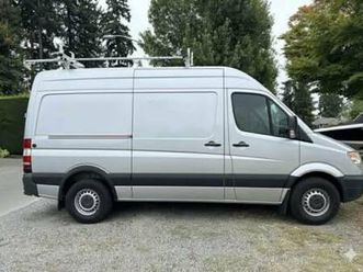 2007 dodge sprinter 2500 high roof - diesel - 2 owners - $6,500+ extra