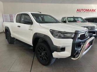 2.8gd-6 xtra cab 4x4 legend