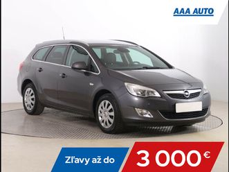 opel astra st 1.4 t, classic, koža, klíma