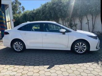 toyota corolla touring sports 1.8 hybrid comfort