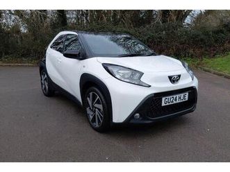 toyota aygo x edge hatchback's 1.0 vvt-i edge euro 6 (start/stop) 5dr