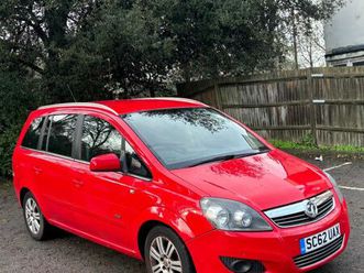 vauxhall, zafira, mpv, 2013, manual, 1686 (cc), 5 doors