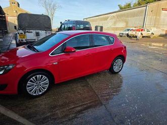 vauxhall, astra, hatchback, 2015, manual, 1598 (cc), 5 doors