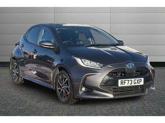 toyota yaris design hatchback's 1.5 vvt-h design e-cvt euro 6 (start/stop) 5dr