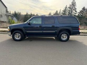 2004 chevrolet suburban 2500 ls 4wd low miles