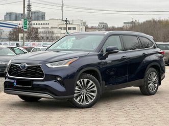 toyota highlander an. 2020