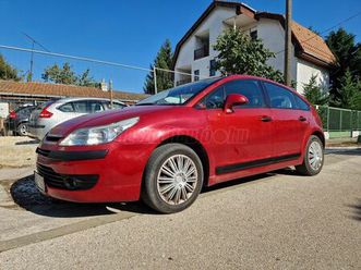 citroen c4 1.6 collection kevés km. hideg klíma. elektromos ablak és tükör. ködlámpa