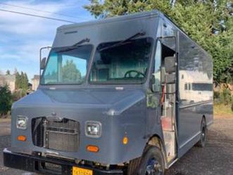 2020 freightliner step van