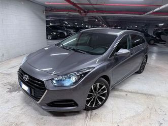 hyundai i40 wagon 1.6 crdi dct - navig - tele park