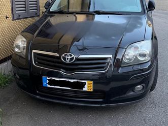 toyota avensis 2.0 fevereiro/07