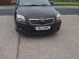 toyota avensis 2009