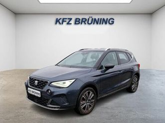 seat arona 1.0 tsi fr navi led+ alcantara kamera acc