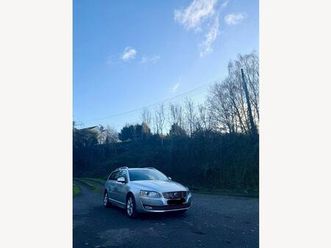 2.4 d5 se lux geartronic euro 5 5dr