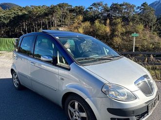 lancia musa 1.4 90kc 3,700 bgn