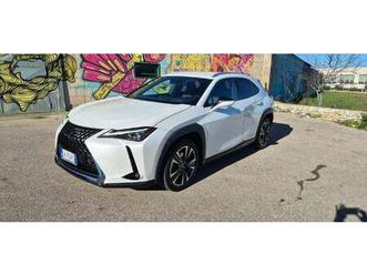 full hybrid 4wd luxury