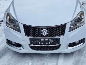 suzuki kizashi 2,4 sport 4wd