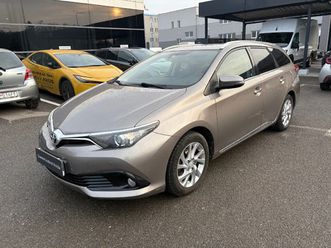 toyota auris ts - 1.6 valvematic