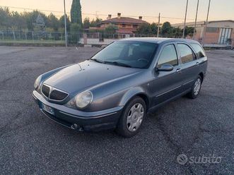 lancia lybra 1.9 jtd station wagon