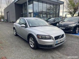 volvo c30 2.0 d turbo 136cv