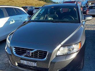zu verkaufen volvo v50 / t5 summum awd, model 2008 canton lucerne - tutti.ch