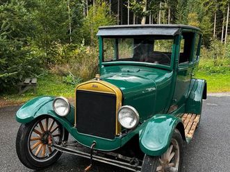 ford model t tudor sedan