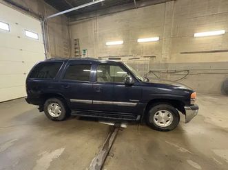 2004 gmc yukon 4 door 4x4