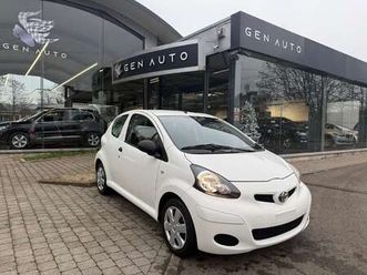 1.0i * 12 mois garantie *