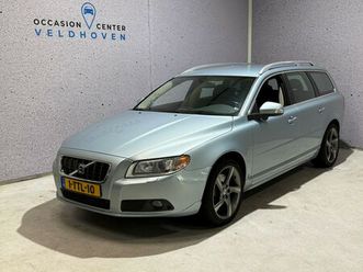 volvo v70 - 3.2 summum // dealeronderhouden // vol-opties //