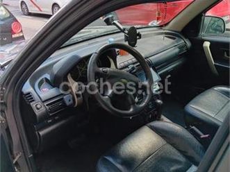 land-rover freelander