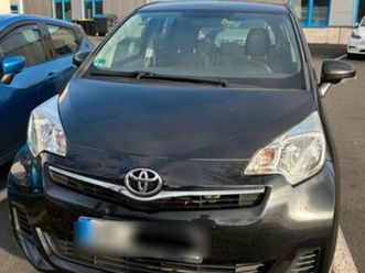 toyota verso-s (ez.: 09/2011 km.: 82.000)