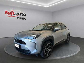 yaris cross 1.5h lounge awd-i 116cv e-cvt