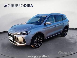 mg-zs-nuovo-hev-1-5l-hev-lux-my25-silver