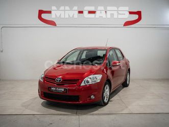 toyota auris 2.0 d4d active