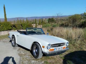 TRIUMPH TR6 triumph-tr6